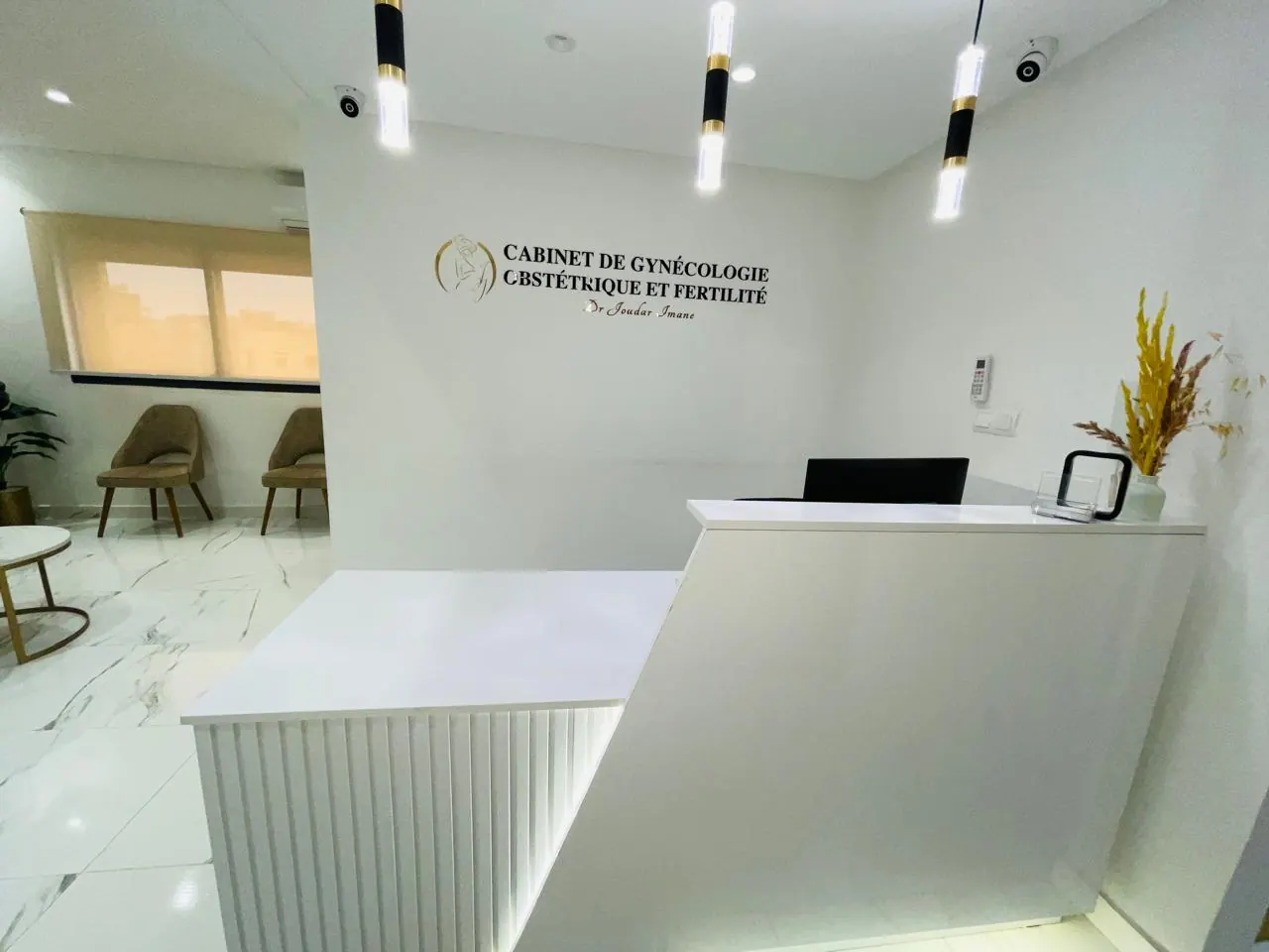 Accueil du cabinet du gynécologue à Mohammedia